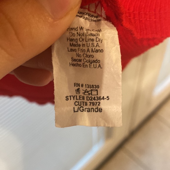 Red Dress - Picture 3 of 3